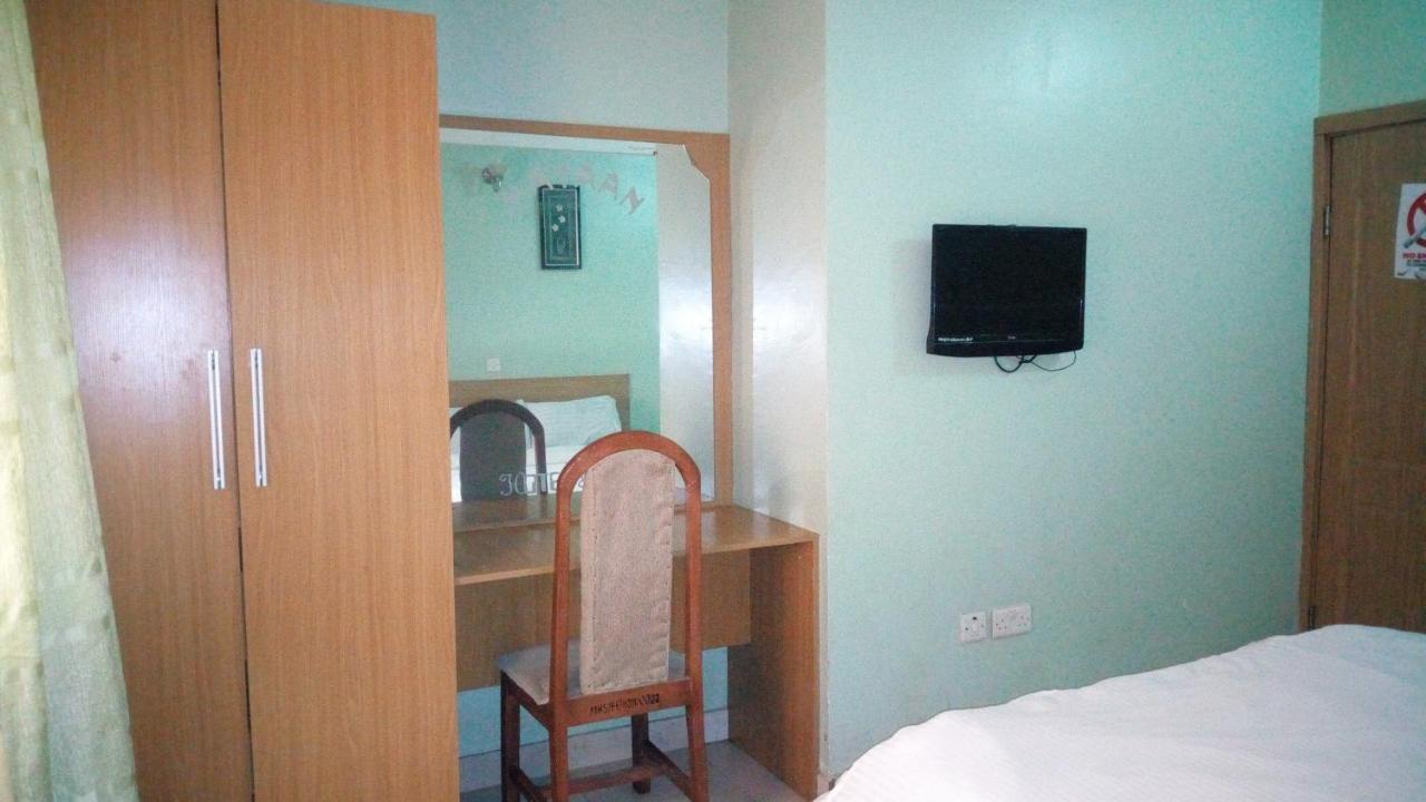 Mataan Hotel And Suites Ibadan Luaran gambar